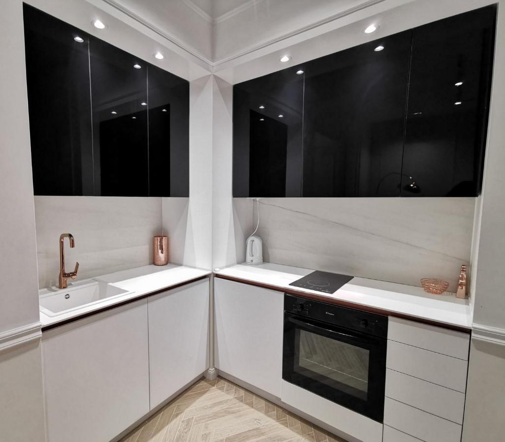 Max Central Apartment Belgrad Exteriör bild
